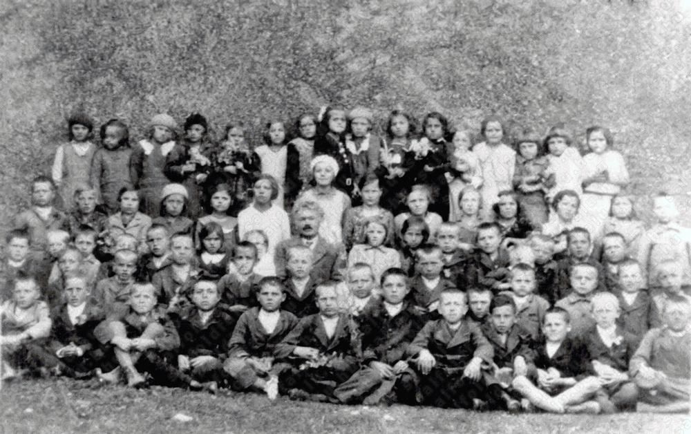 Archív kép u877x-028