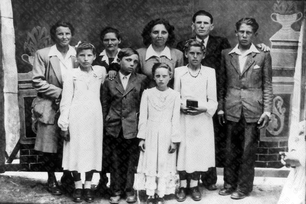 Archív kép u877x-032